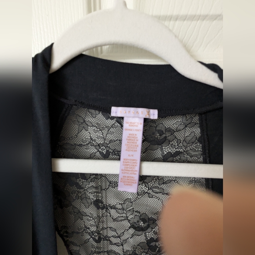 Savage X Fenty Robe - Picture 3 of 4